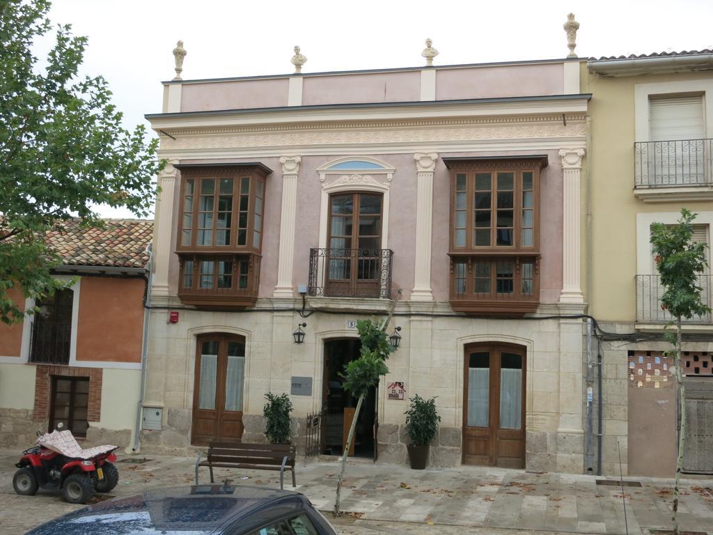 Emebed Posada Castrojeriz Dış mekan fotoğraf